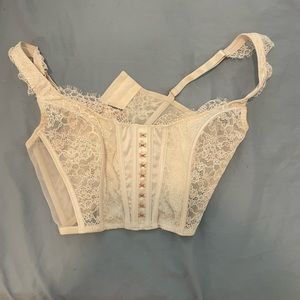 VS corset size medium -DD worn once